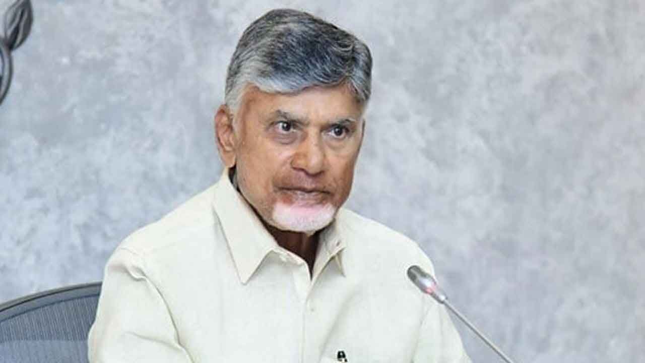 CM Chandrababu reviews on unseasonal rains, seeks detailed report