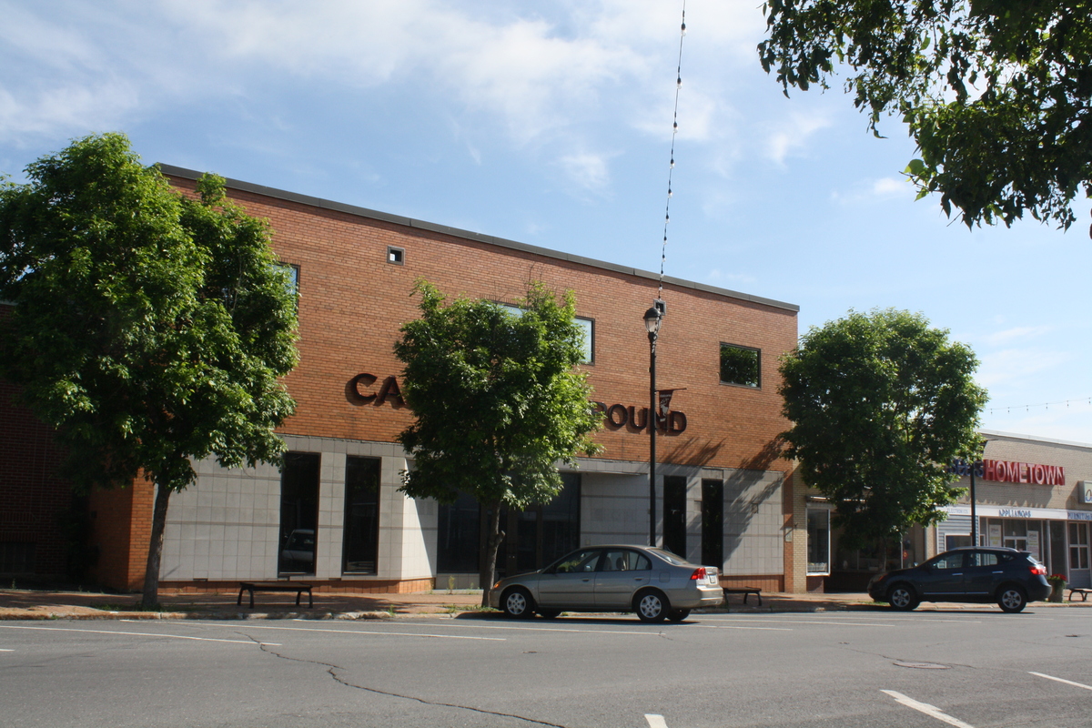 Caribou council seeks deed for vacant downtown property