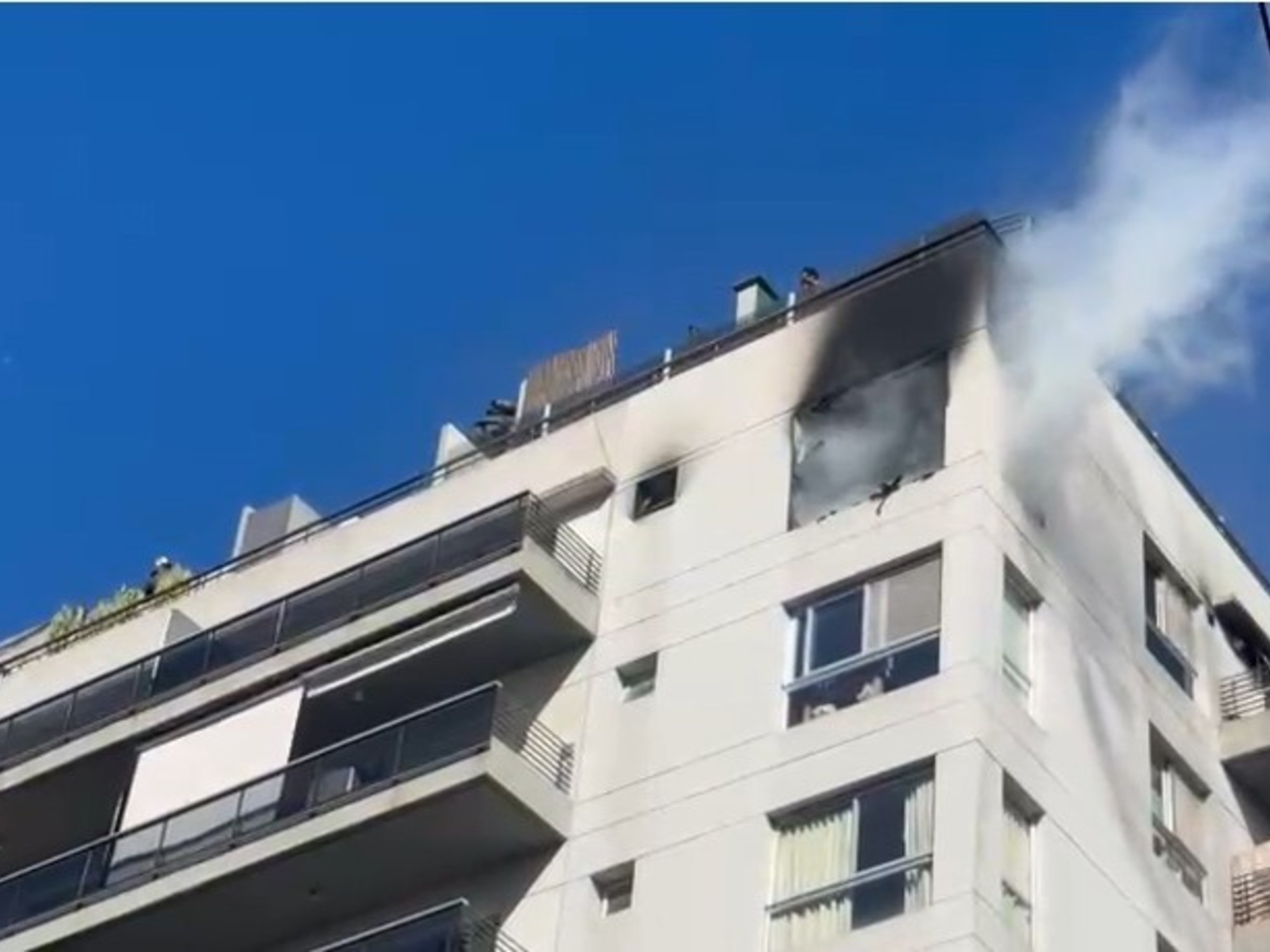 Dos heridos al registrarse un incendio en un departamento de Belgrano