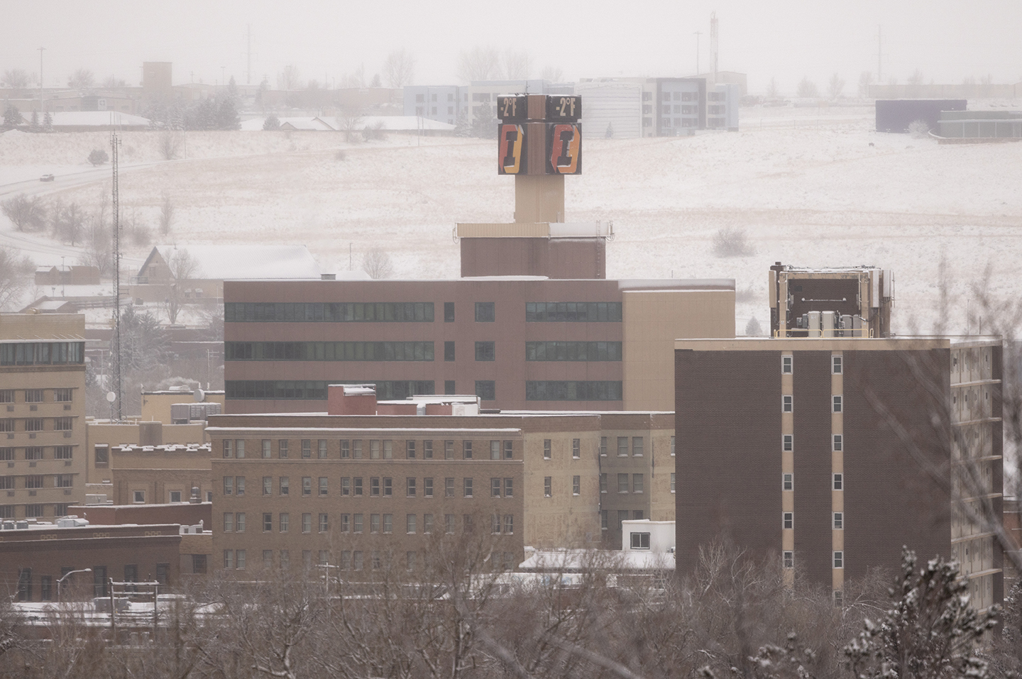 High winds and snow to precede record-breaking heat wave in Casper