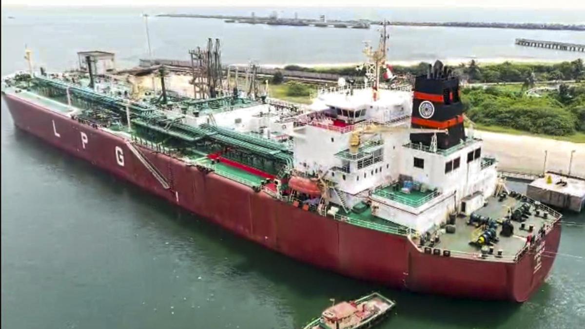 Indian LPG carrier crosses Strait of Hormuz: marine traffic website