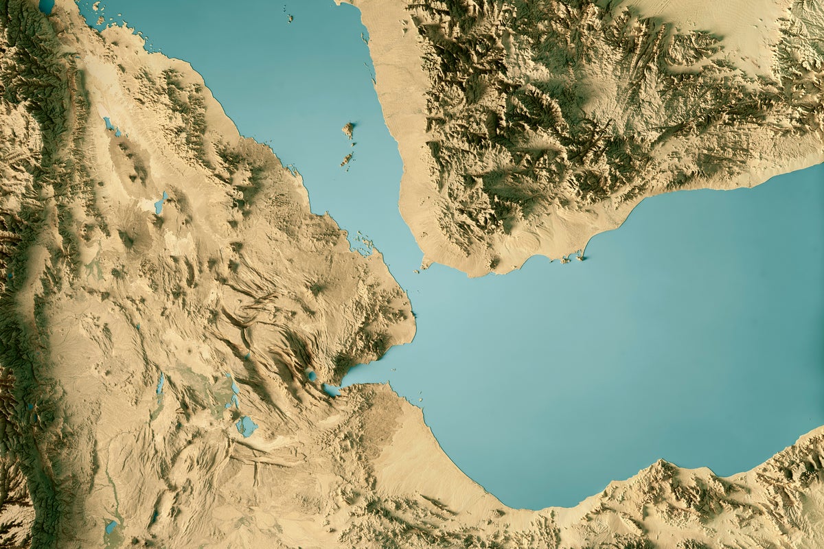 Iran threatens to seize control of another key strait in Red Sea if Trump launches ground invasion