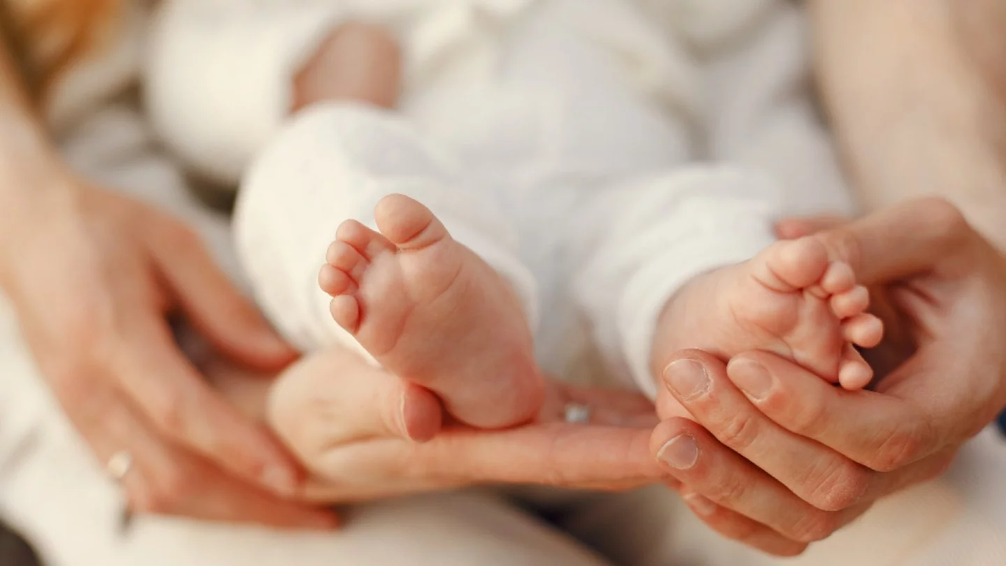 Kazakhstan Records 335,000 Births in 2025 as Urban Births Dominate