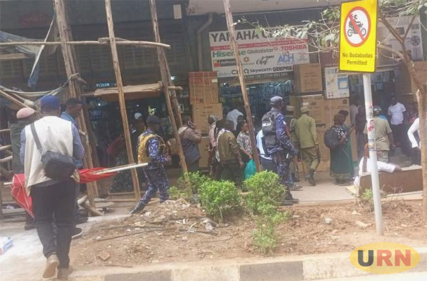 Local Government Ministry orders nationwide crackdown on illegal street business