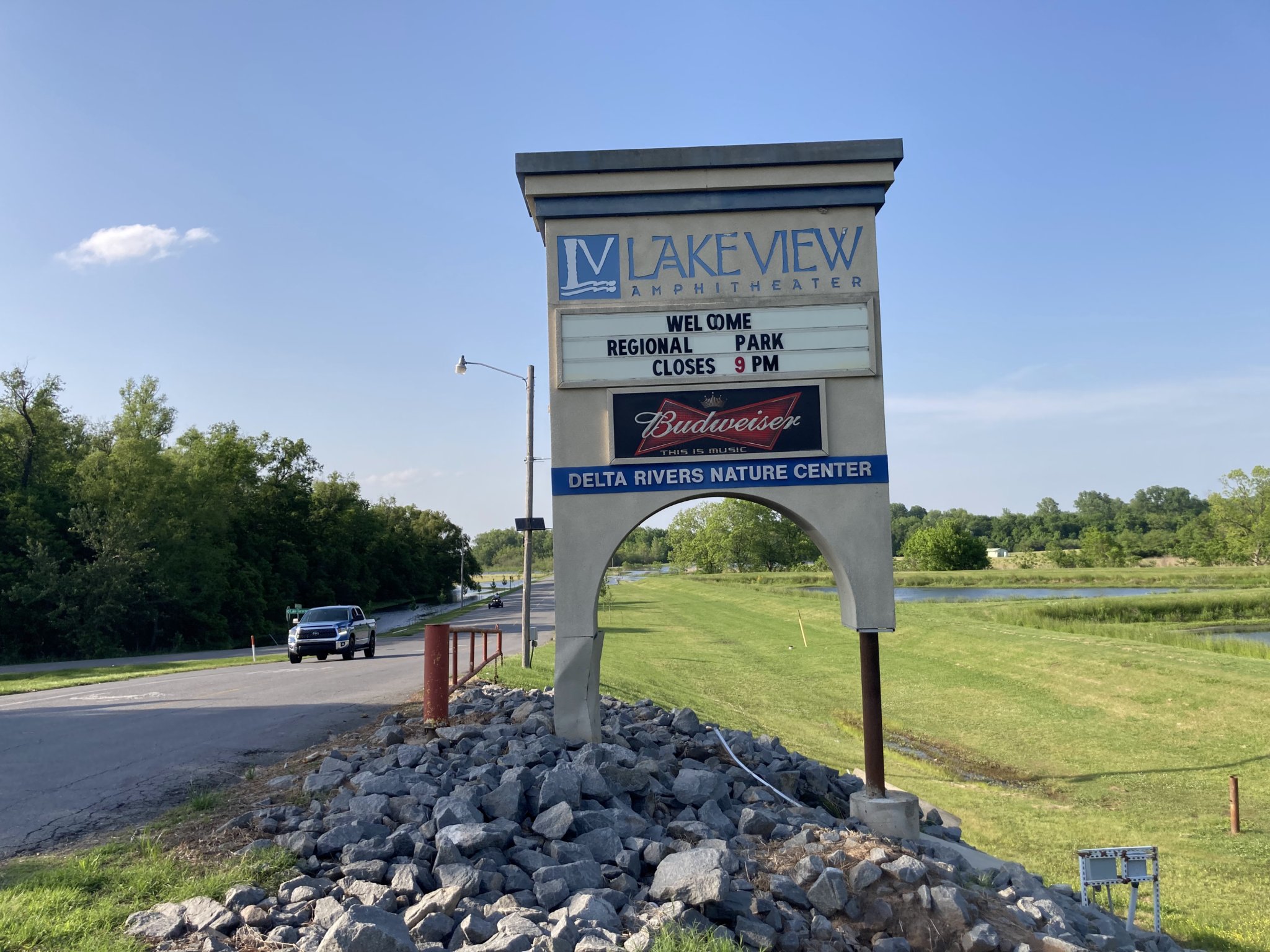 Missing lawnmowers, questionable purchases come to light in Pine Bluff audit