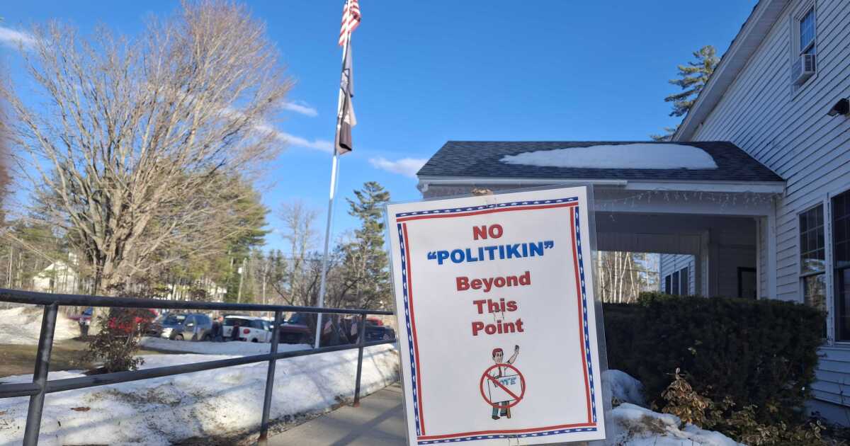 NH voters give mixed results on question of local police cooperation with ICE