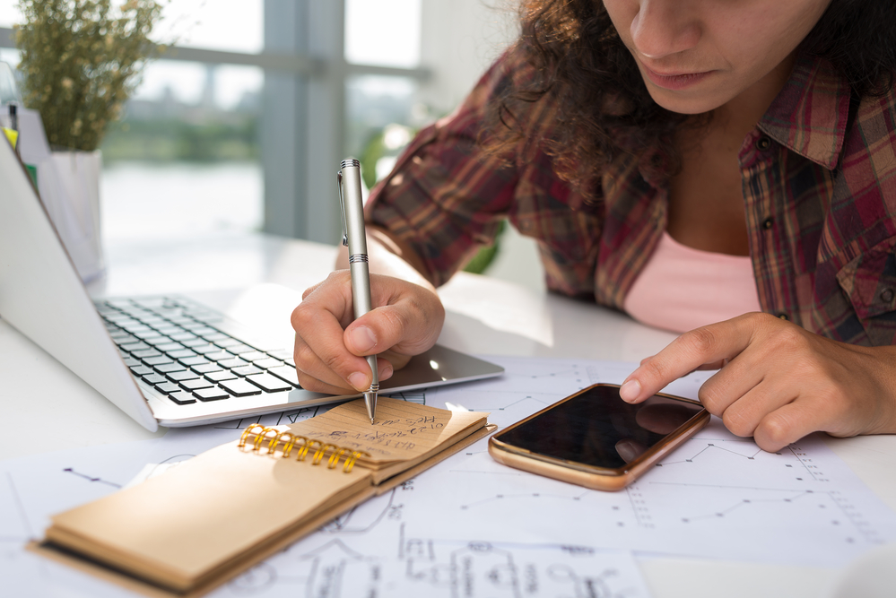 New cabinet changes direction on freelancer legislation