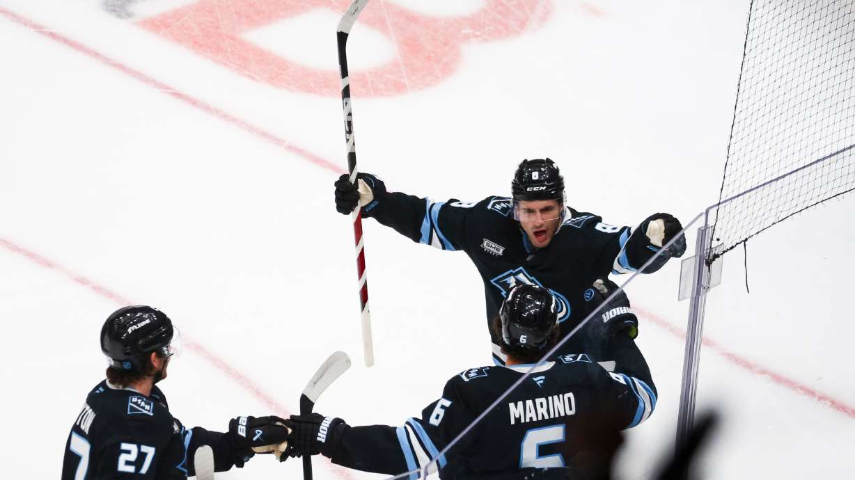 Nick Schmaltz scores overtime winner as Mammoth defeat Kings 4-3