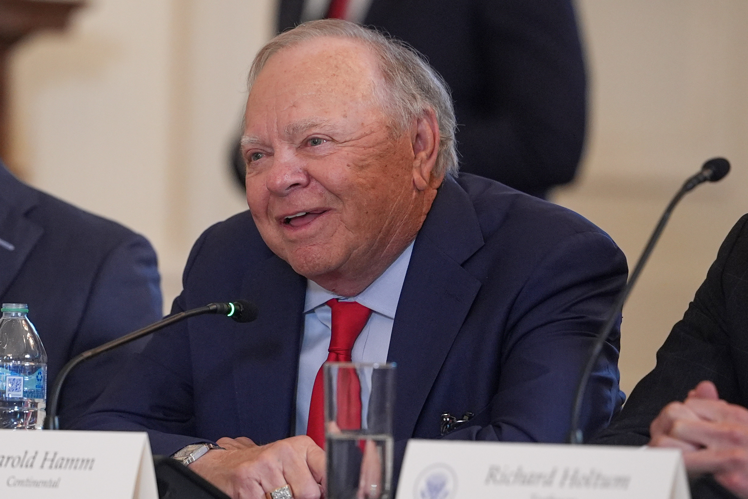 Oil Tycoon and GOP Donor Harold Hamm Asked Oklahoma Gov. Kevin Stitt for Senate Appointment