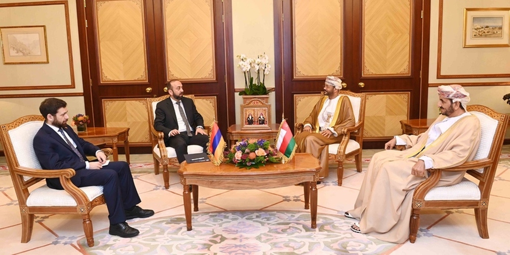 Oman, Armenia review cooperation relations in various fields