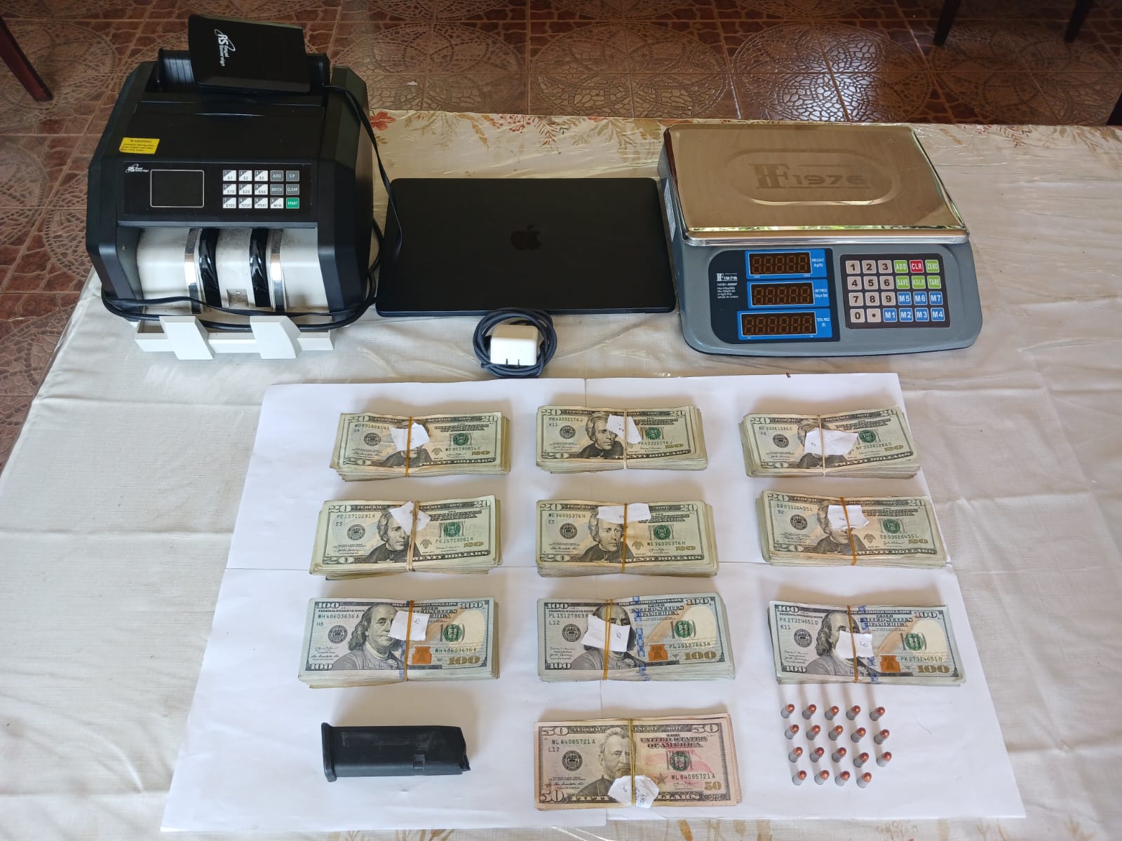 Panama National Police Seize More Than $37,000 in a Raid in Bugaba