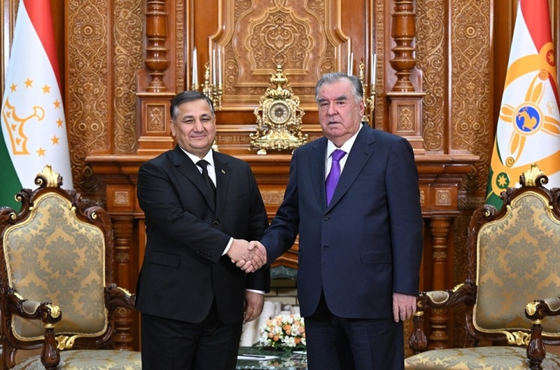 President of Tajikistan meets with Deputy Cabinet Chairman of Turkmenistan