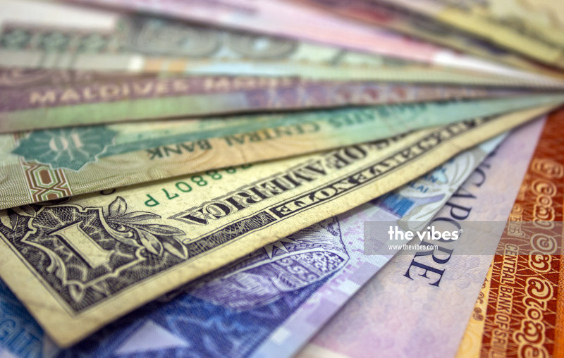 Ringgit strengthens as investors await us federal reserve decision