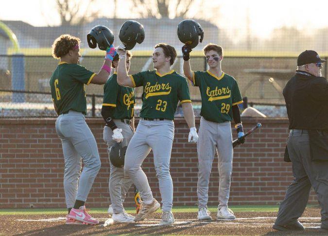 SLIDE SHOW: Gators dominate Raiders in 16-1 win