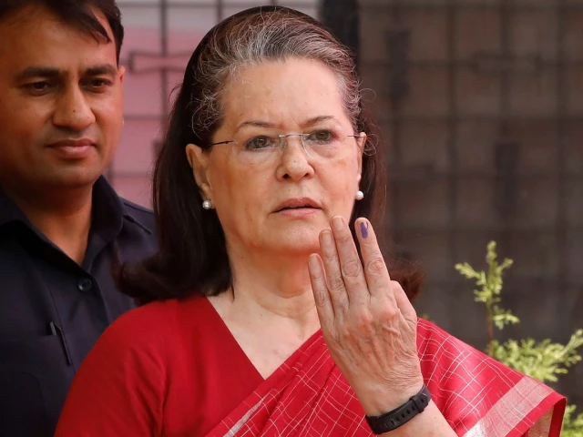 sonia gandhi leader of india s main opposition congress party shows her ink marked finger after casting her vote at a polling station during the sixth phase of general election in new delhi india may 12 2019 photo reuters