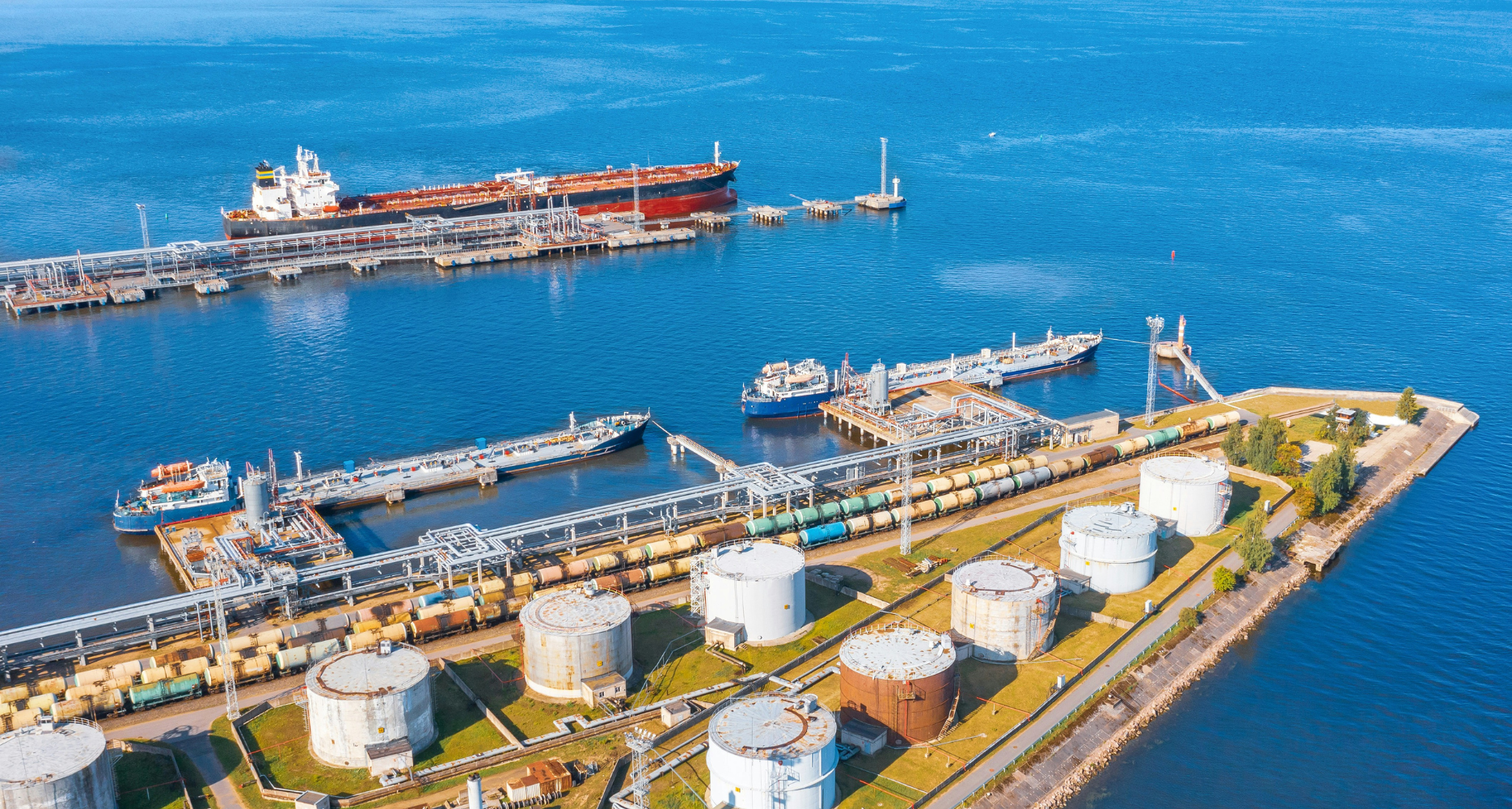 South Korea weighs Russian oil imports as energy risks intensify