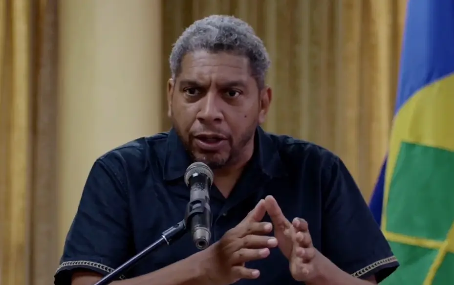 St Vincent 'VAT free day' Illegal under current law