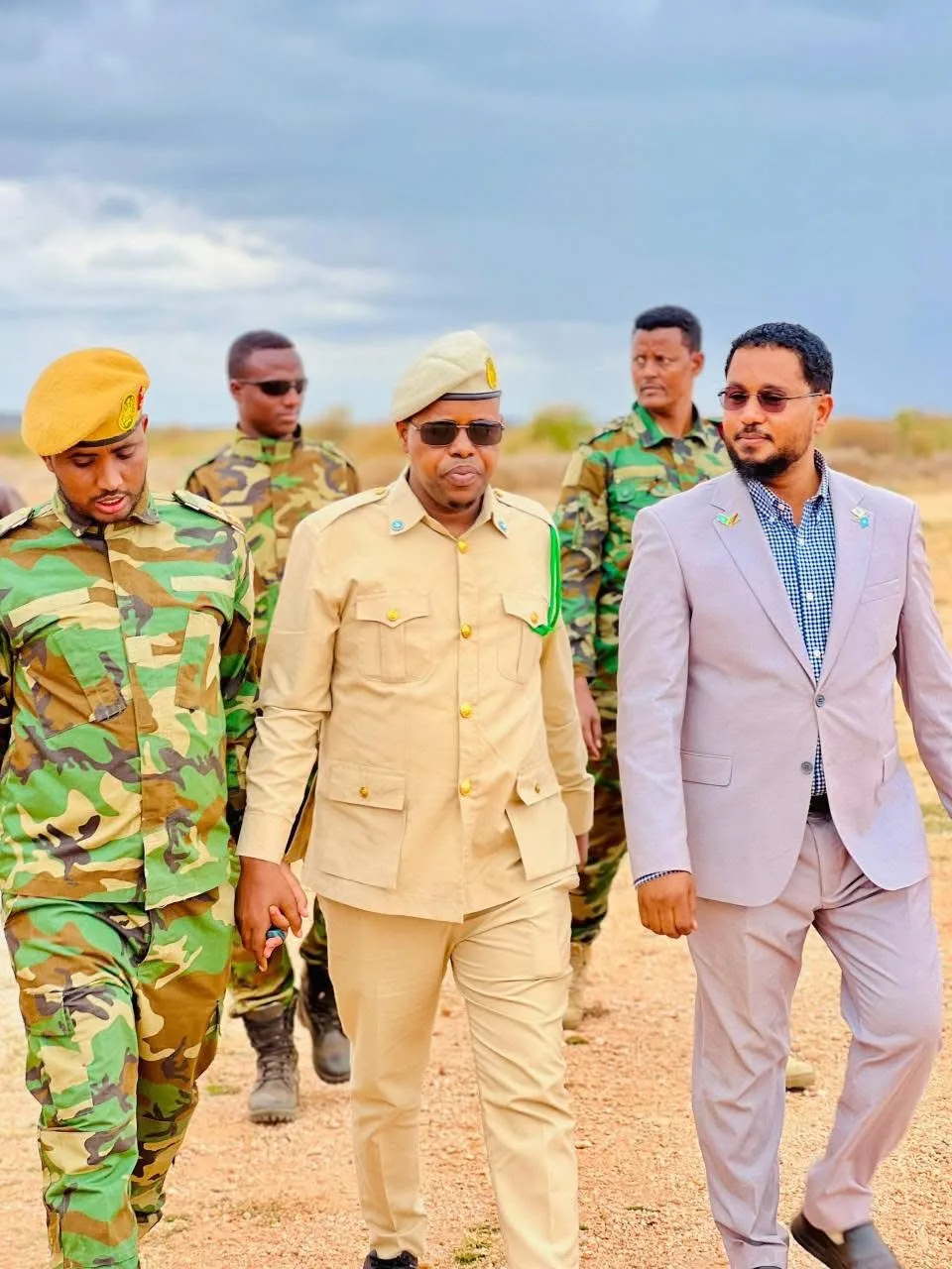 Taliyihii ciidanka milatariga ee Diinsoor oo xilkii laga qaaday