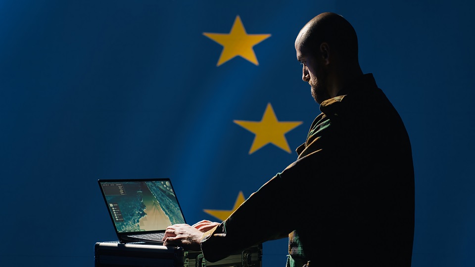 Spionaj, contraspionaj, manevre politice (foto DCStudio - Shutterstock)