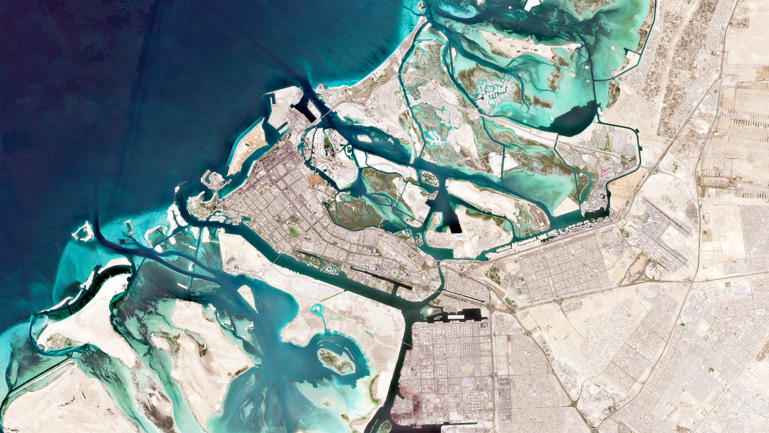 The power of cities over the seas