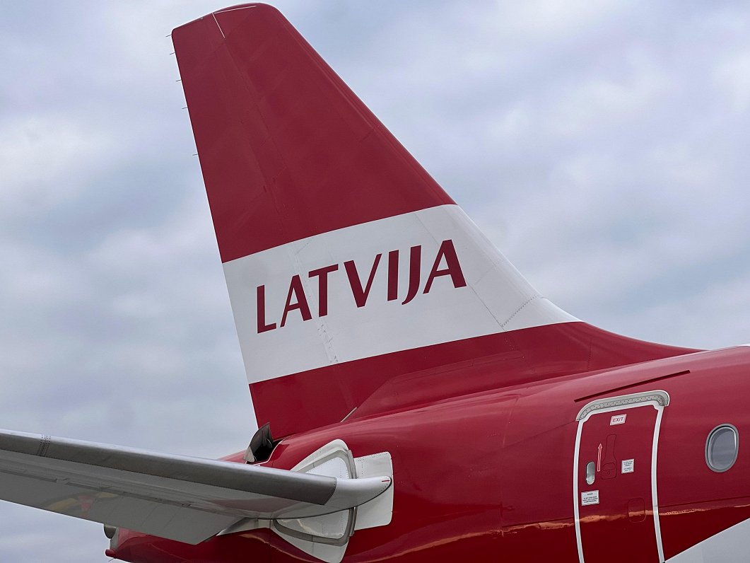 &laquo;airBaltic&raquo; 30 gadu jubileju atzīmē ar lidojumu uz pa&scaron;u pirmo galamērķi