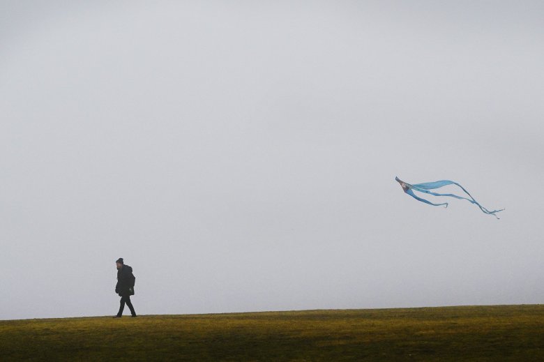 Thousands in Maine without power after gusty winds