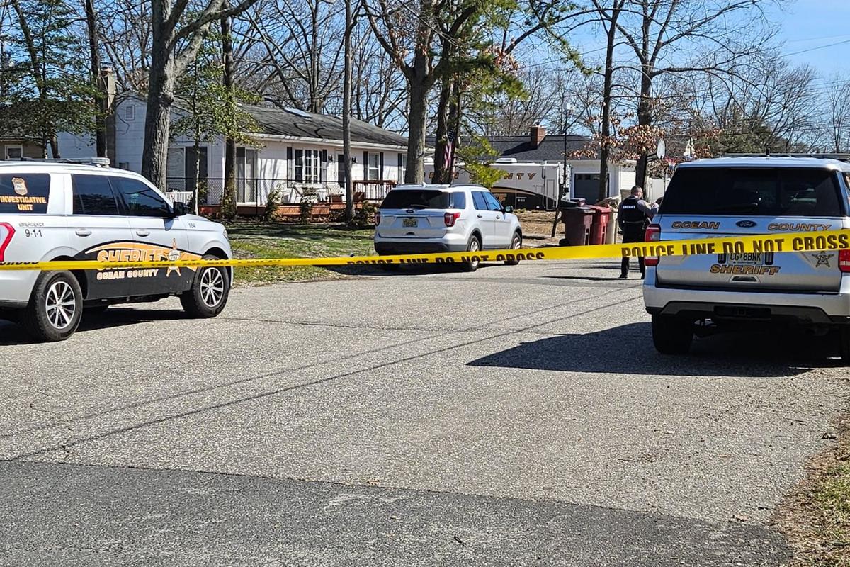 Tragic erkeley shooting claims lives of estranged wife, in-laws