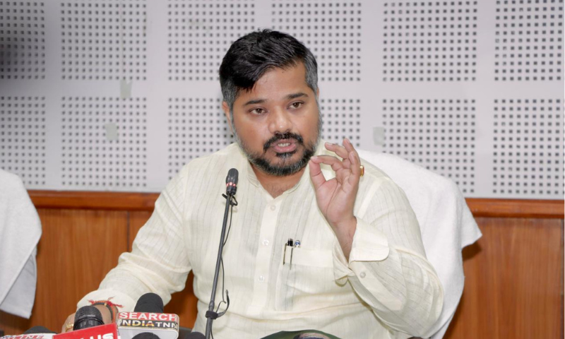 Tripura Food Minister urges public to avoid 'panic buying'