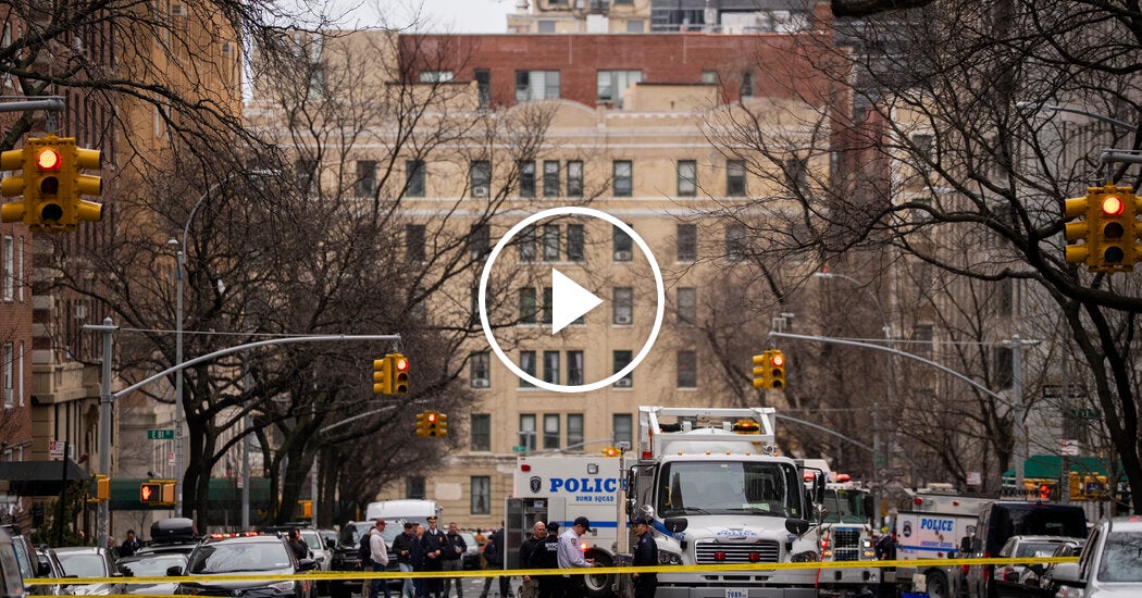 Two Men Face Terrorism Charges in Bomb Attack at Gracie Mansion