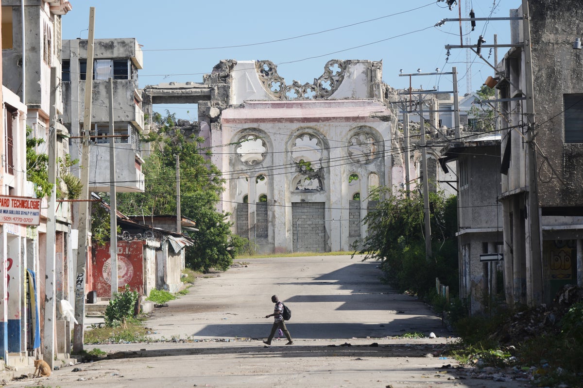 UN expert: Haiti has a chance now to tackle gang violence as new international force deploys