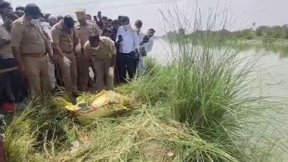 UP man, who had 18 children from 2 wives, killed by lover; body found stuffed in sack