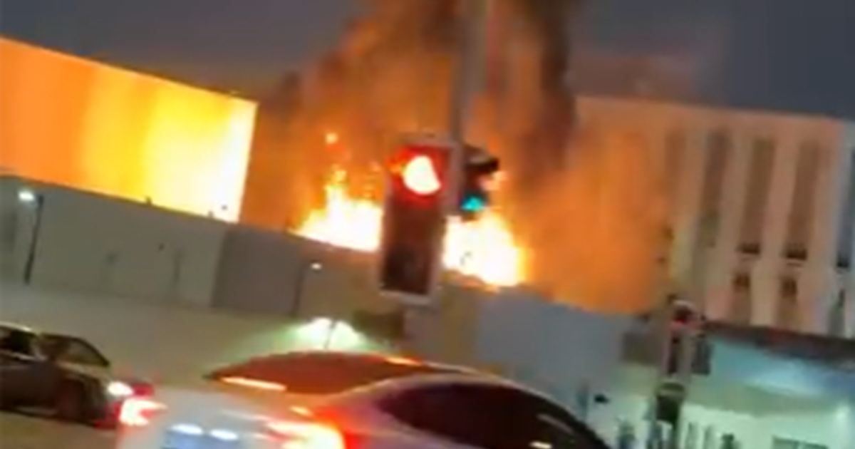 US Navy may escort tankers through Hormuz Strait