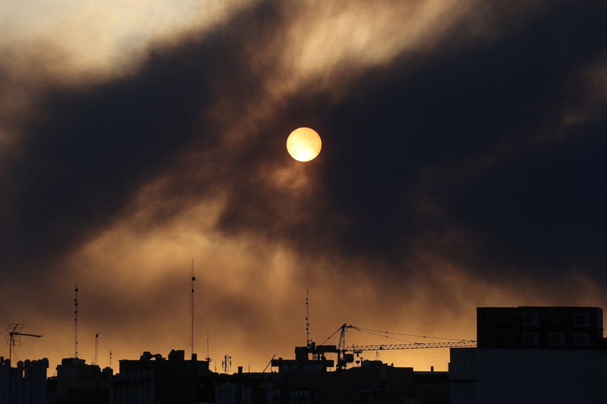 U.S. and Israel pound Iran