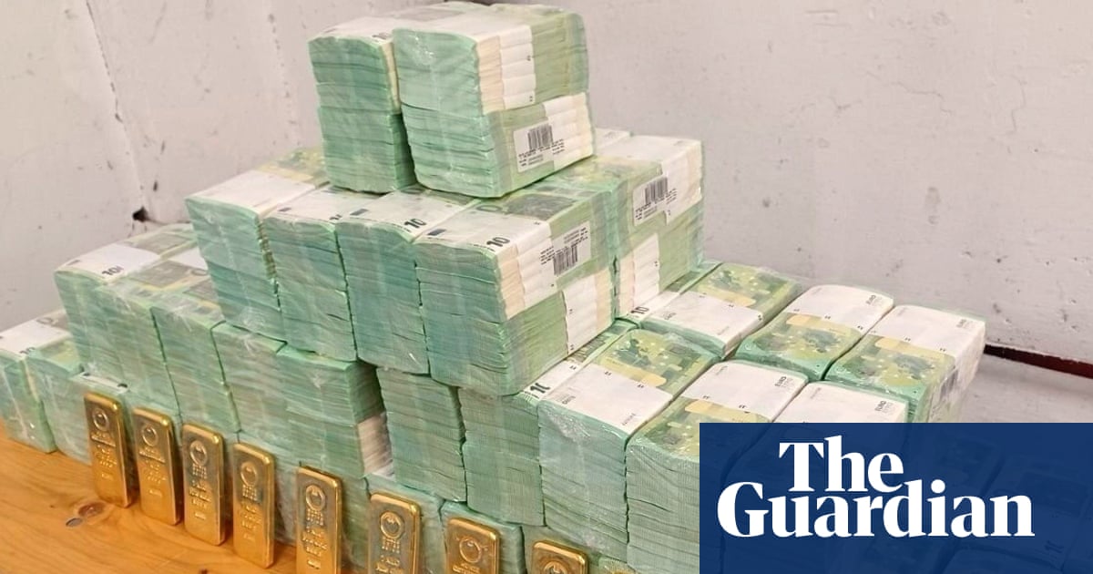 Ukraine war briefing: Zelenskyy accuses Hungary of ‘banditry’ over $82m of seized gold | Russia