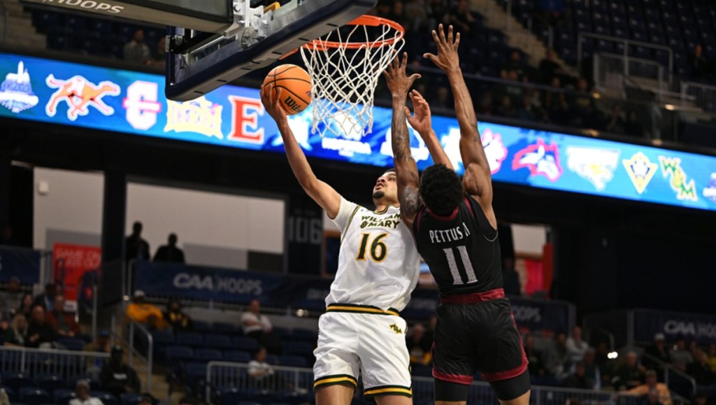 William & Mary men pay back Elon, advance to CAA quarterfinals in D.C.