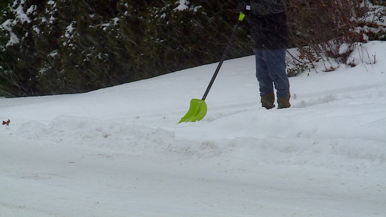 Winter returns across West Michigan: Snow, wind and cold temperatures expected