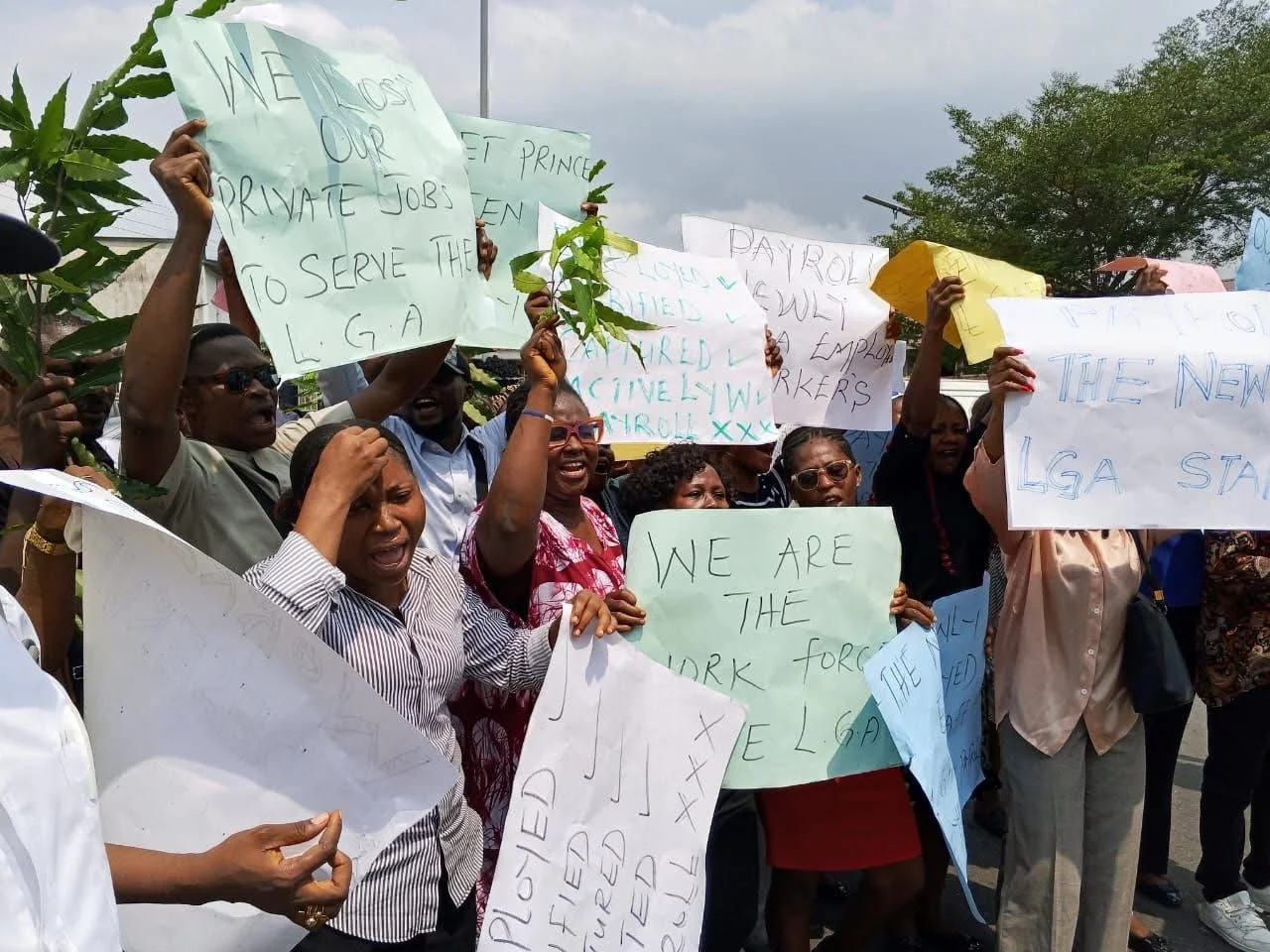 Workers protest 11 months unpaid salaries in Cross River