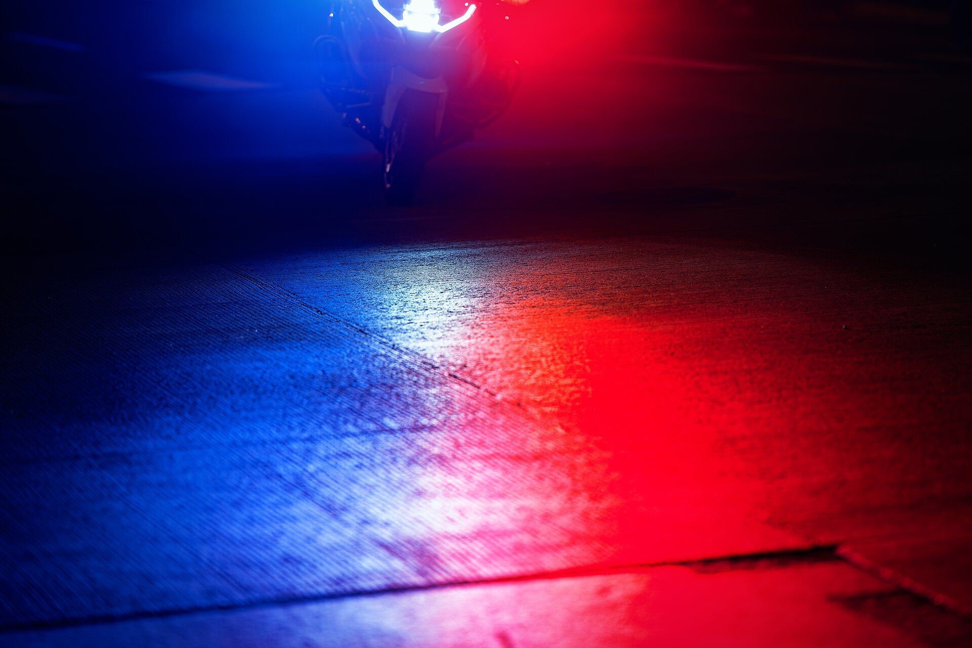 5-year-old dies after being struck by car in Loudon