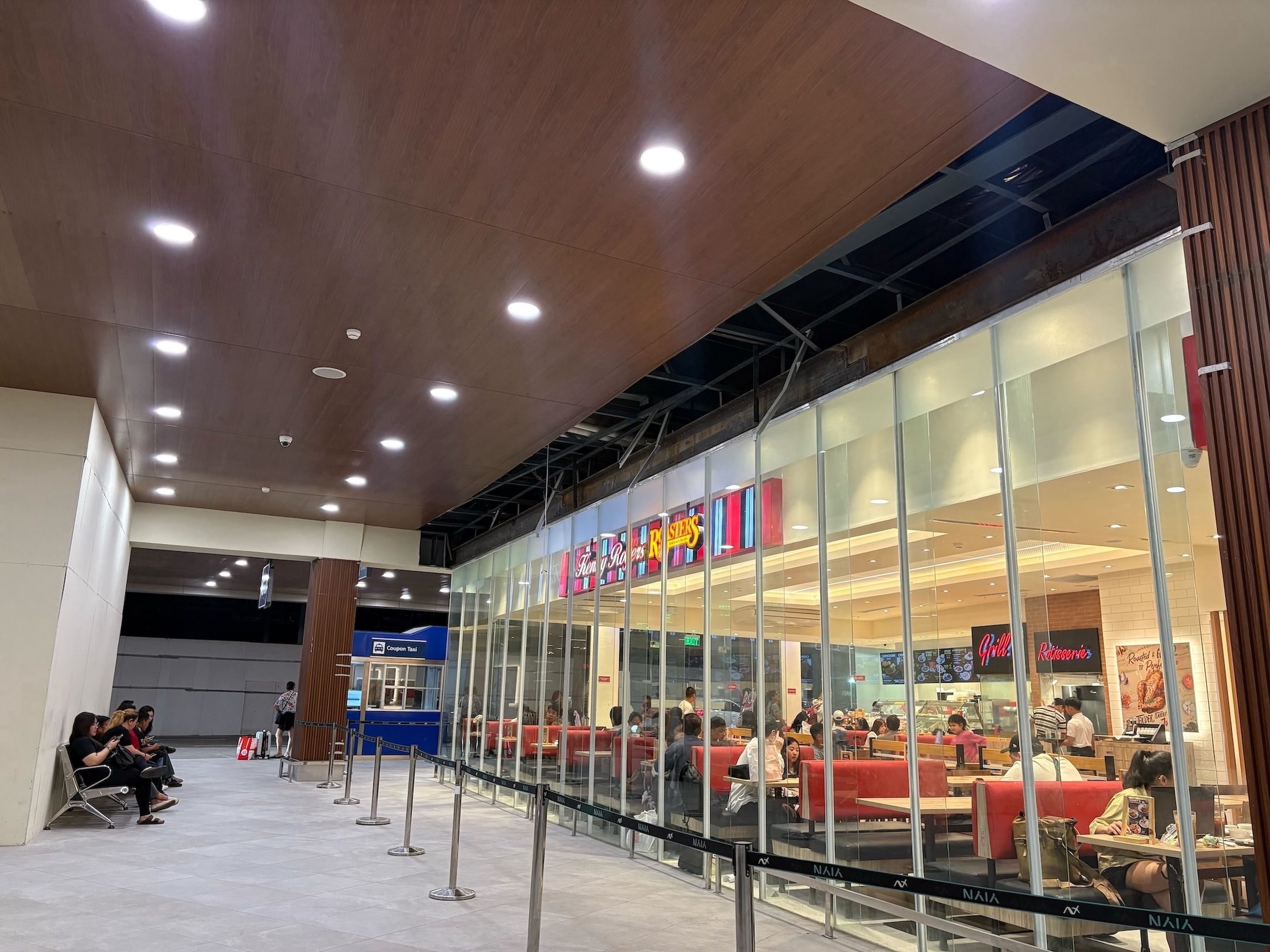 7 injured in NAIA Terminal 1 ceiling collapse