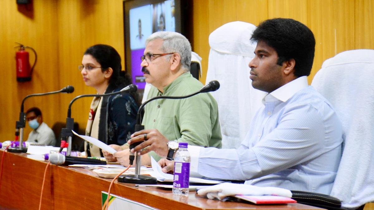 Andhra University centenary valedictory on April 27 with VP and CM expected to attend