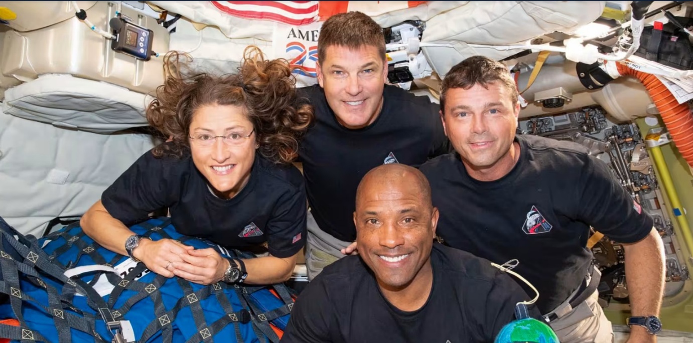 Artemis II Astronauts Return to Earth After Historic Lunar Flyby ...