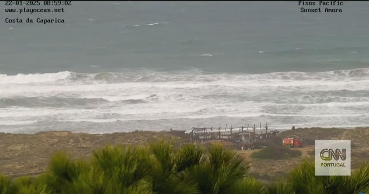 Autoridades retomam buscas por jovem desaparecido em praia da Costa da Caparica