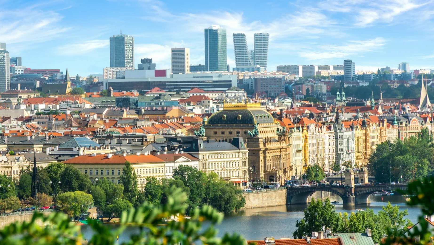Buying vs Renting in Prague for Expats in 2026