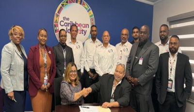 CAL and pilots sign collective agreement