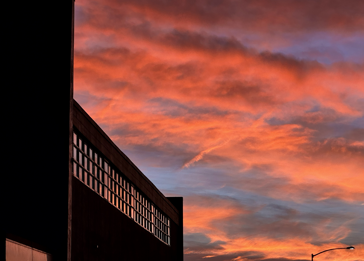 Casper to see warm and sunny spring day before work week showers.
