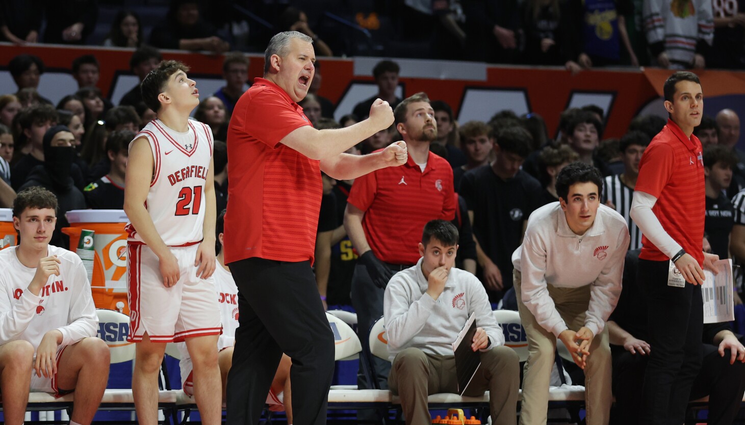 City/Suburban Hoops Report: IHSA looks at new seeding process; Deerfield and Oswego East look for new coaches