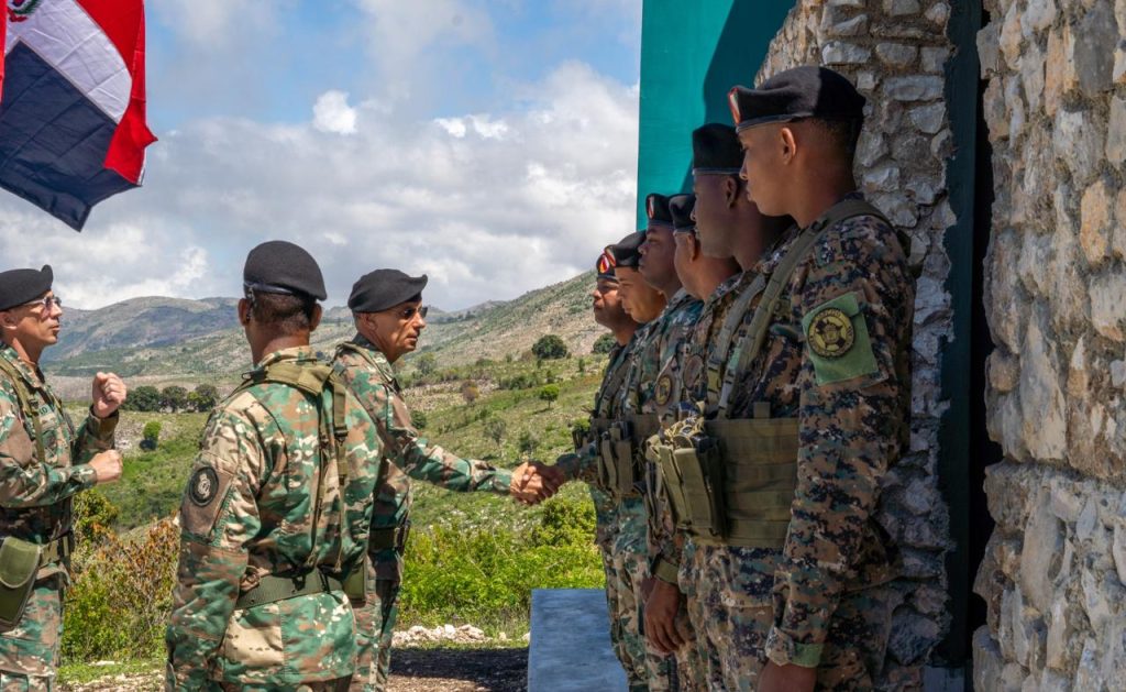 Dominican Army strengthens border oversight through regional tour