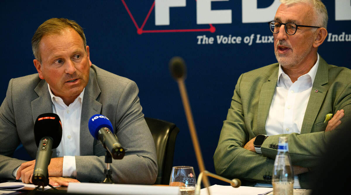 Alex Schumann (left), the new Fedil president, and his predecessor Georges Rassel took stock of the situation.