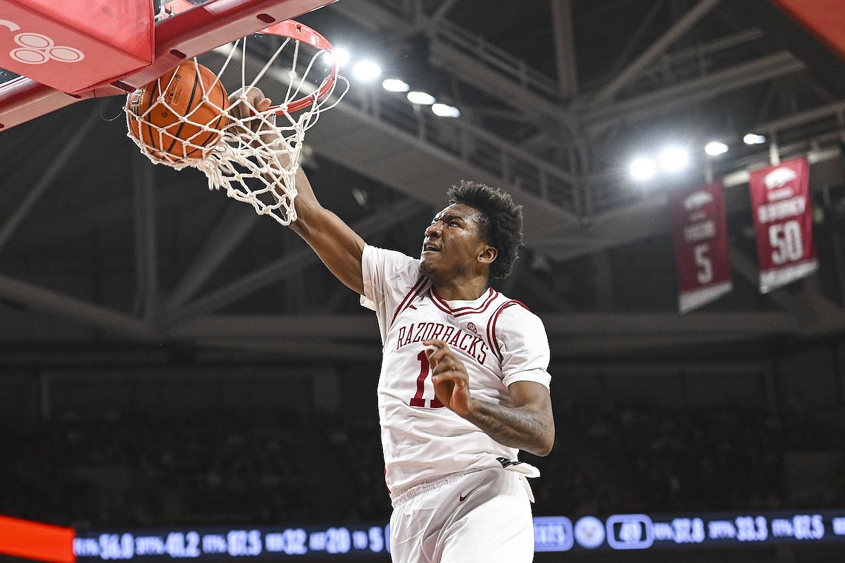 Former Arkansas basketball wing Karter Knox commits to Louisville | The Arkansas Democrat-Gazette