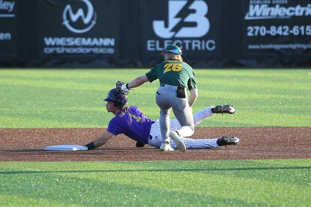 Gators use strong start to down BG